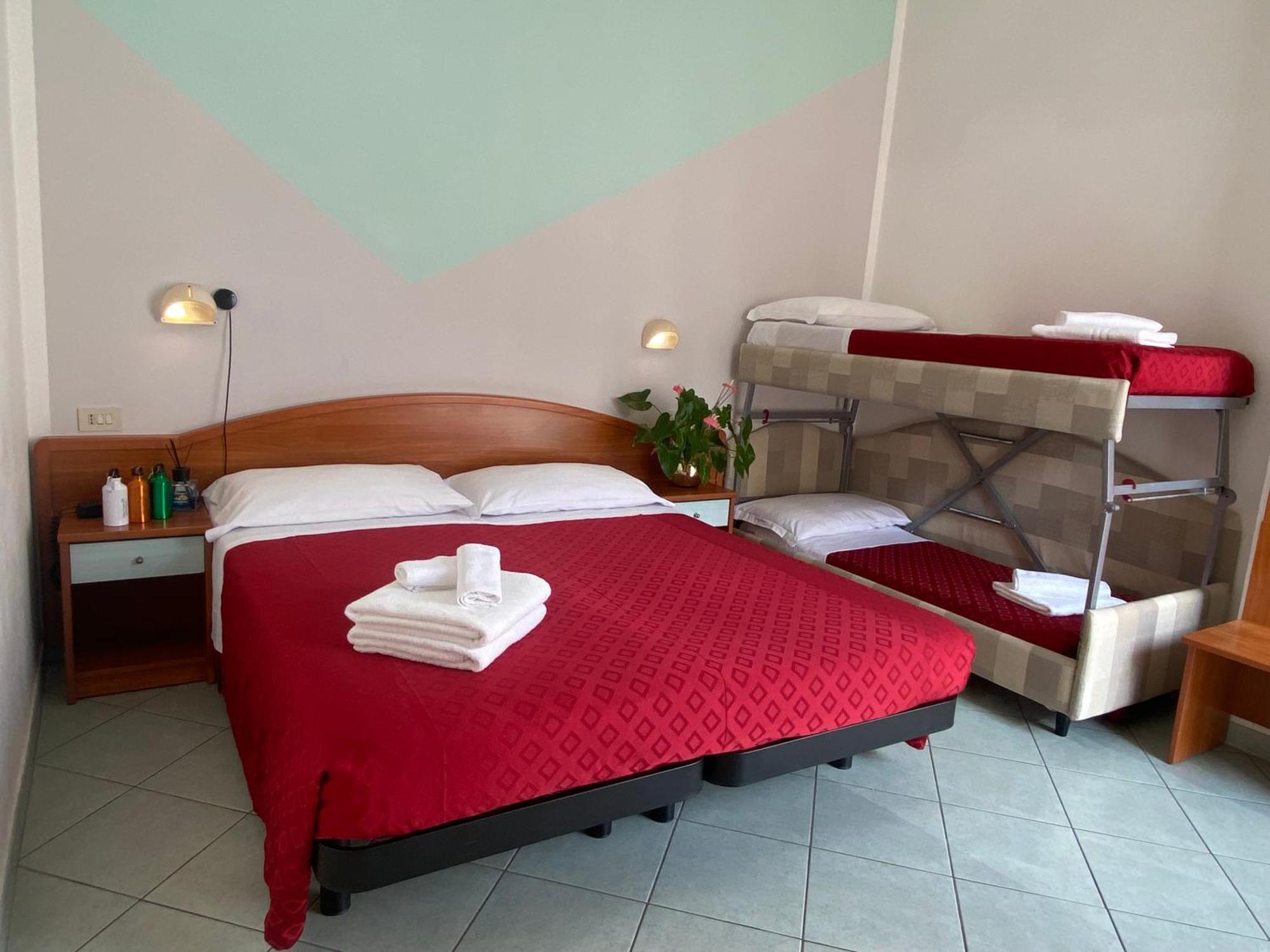 Hotel Villa Caterina Rimini Exterior photo