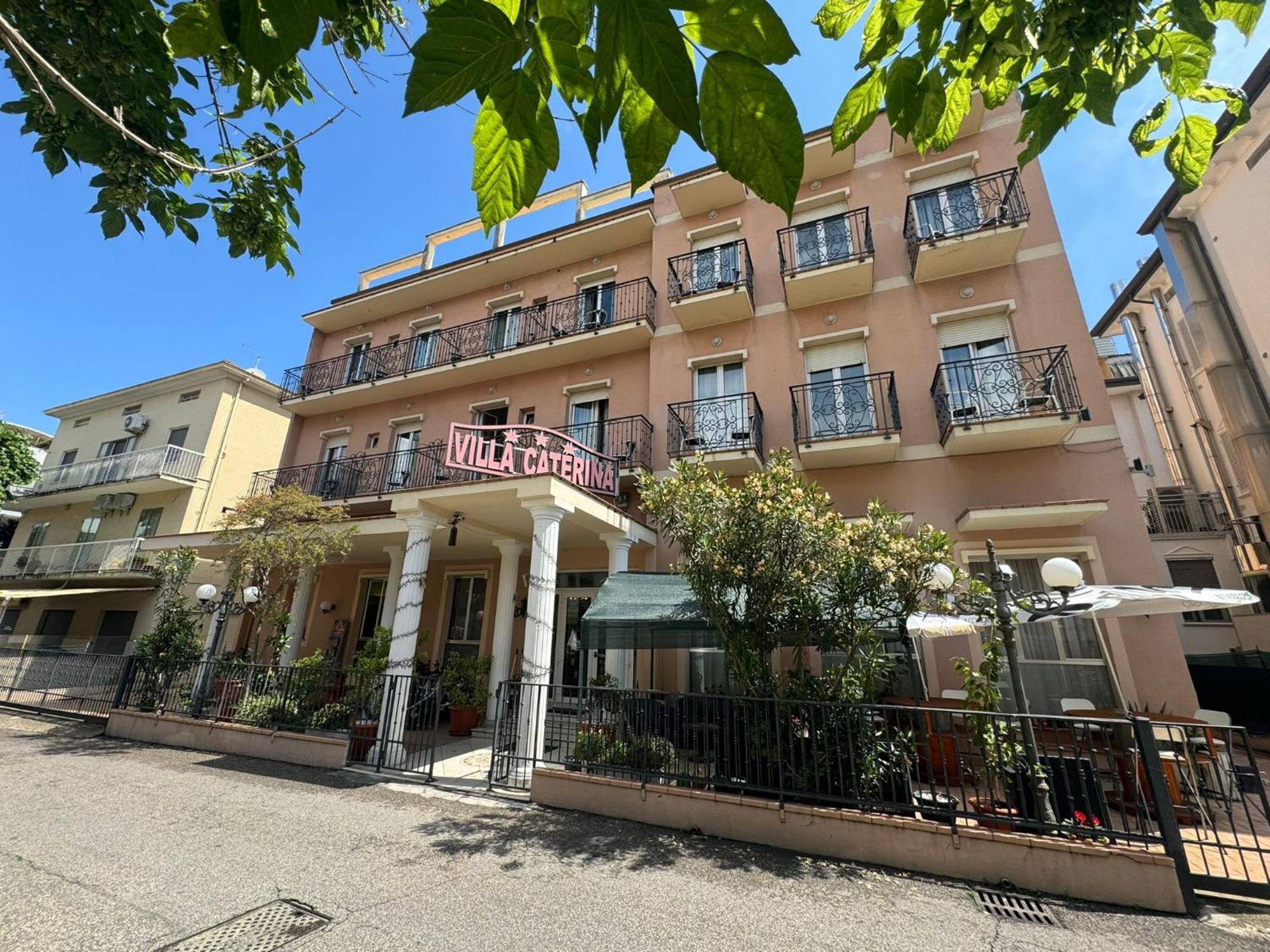 Hotel Villa Caterina Rimini Exterior photo