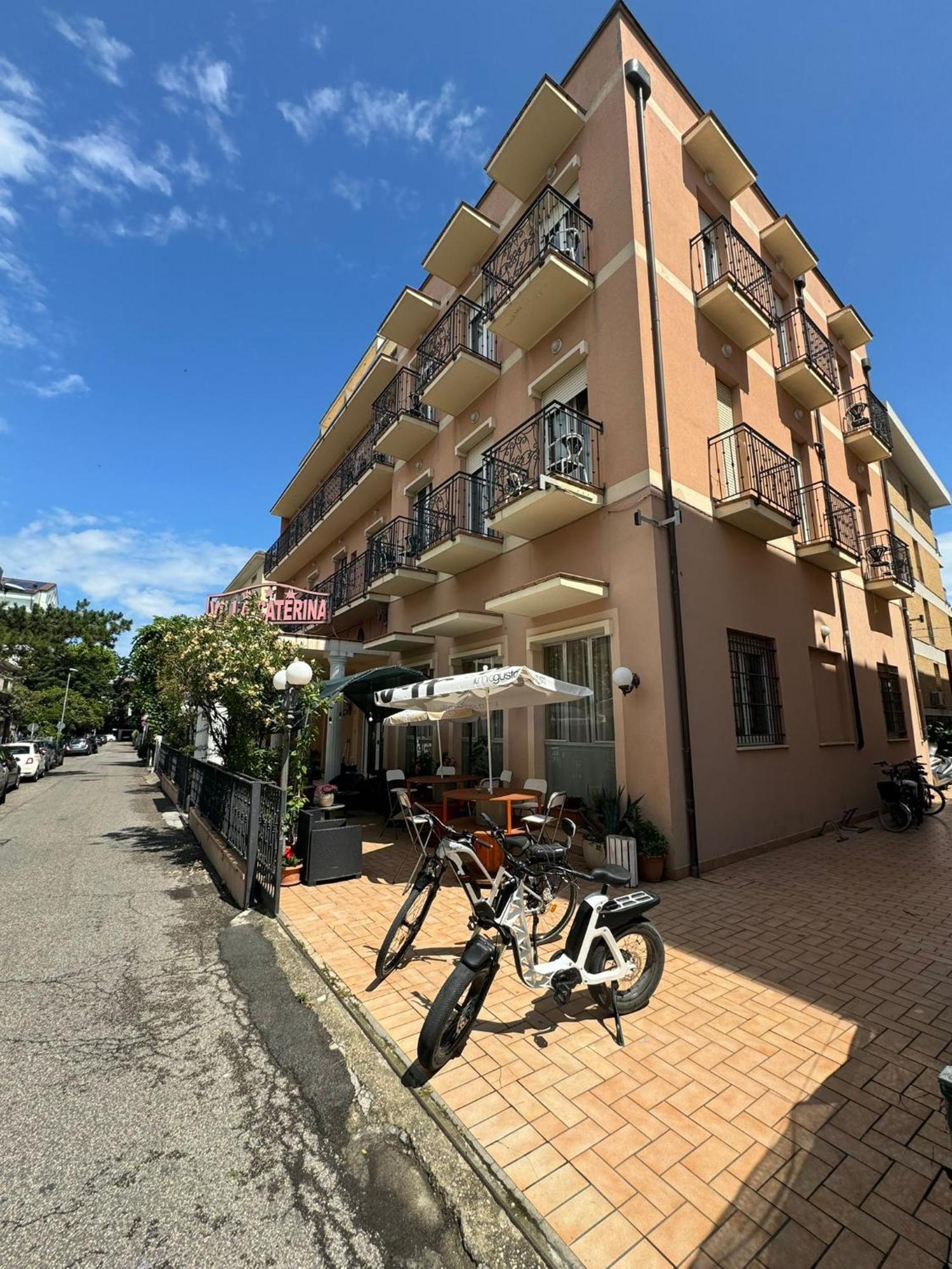 Hotel Villa Caterina Rimini Exterior photo
