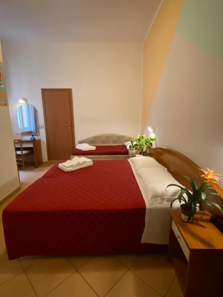 Hotel Villa Caterina Rimini Exterior photo